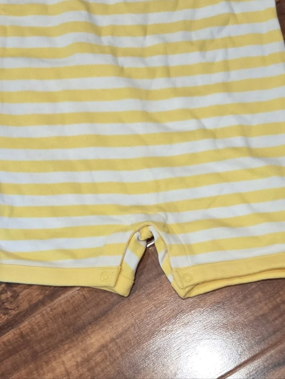 Gymboree NWT 6-12 Months Yellow Striped Crab Romper and Leggings